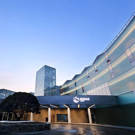 Midas Hotel & Resort Gapyeong Buitenkant foto