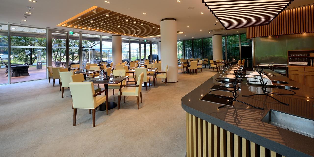 Midas Hotel & Resort Gapyeong Buitenkant foto
