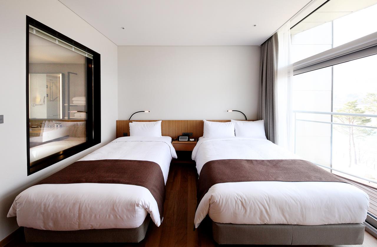 Midas Hotel & Resort Gapyeong Buitenkant foto